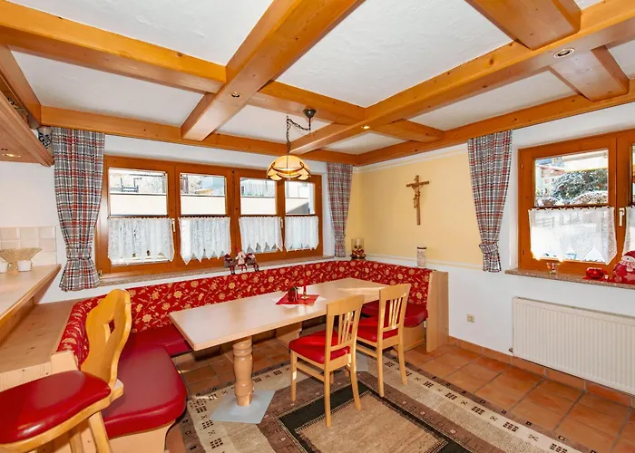 Mit 5 Separaten Schlafmoeglichkeiten Casa de Férias *