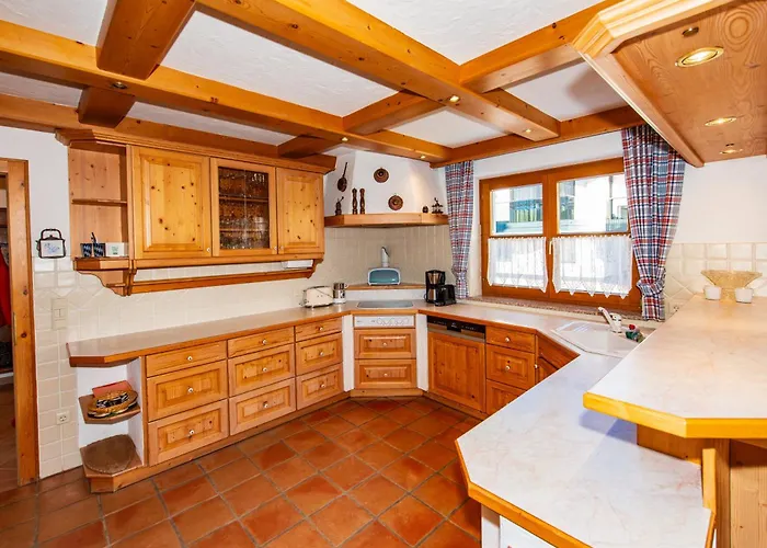 Mit 5 Separaten Schlafmoeglichkeiten *